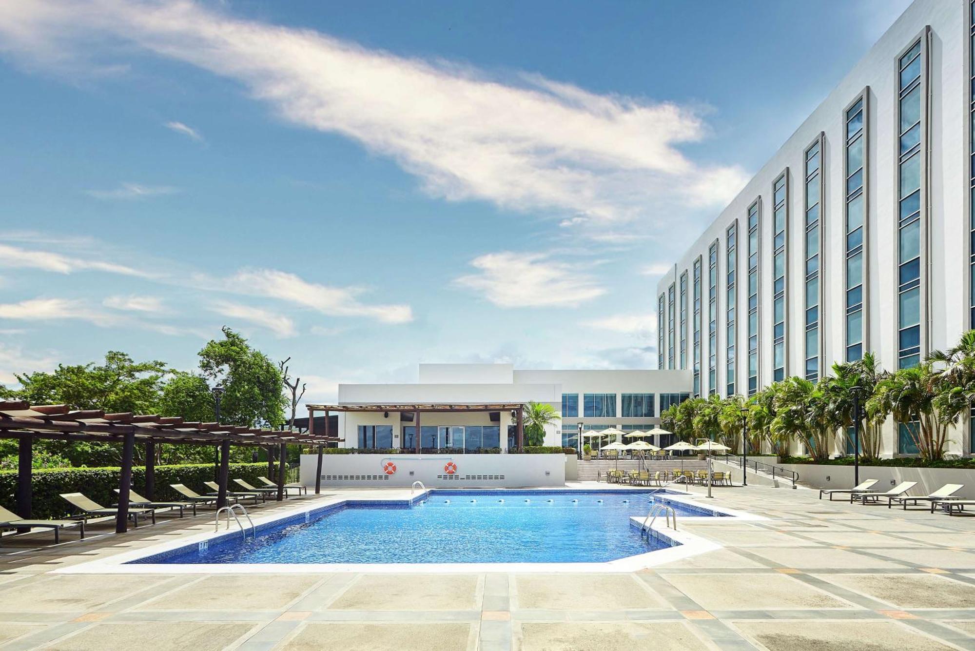ดับเบิลทรี บาย ฮิลตัน มานากวา Hotel มานากัว ภายนอก รูปภาพ